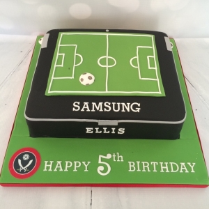 Football / tablet cake
