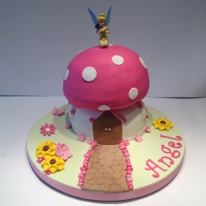 Tinkerbell toadstool cake