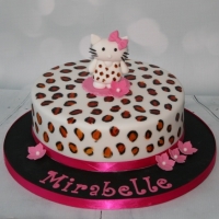 Leopard print Hello Kitty cake