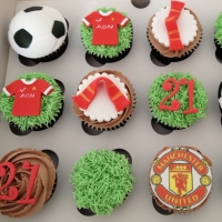 Manchester United cupcakes