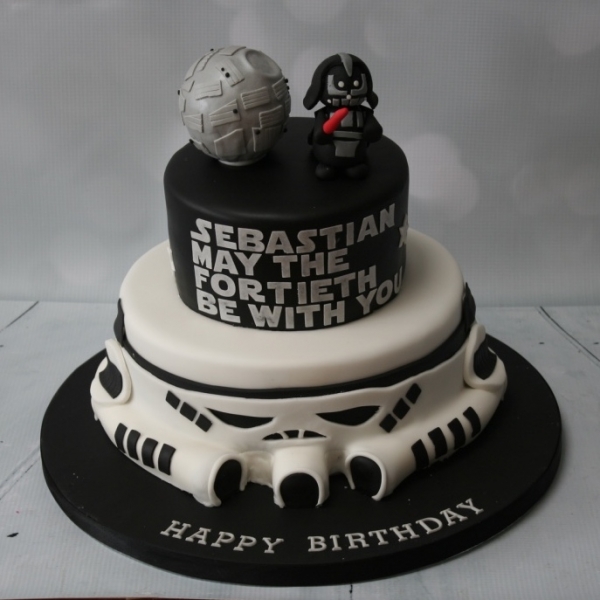 Star Wars 2 tier cake