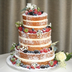 Naked wedding cake - roses