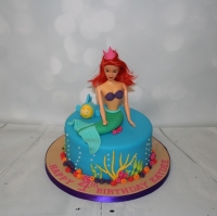 Single tier mermaid theme cake