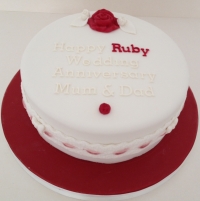 Roses &amp; lace Ruby Wedding cake