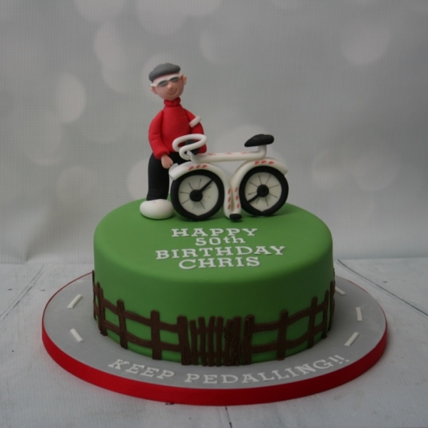 Keep Pedalling! Cycling themed cake