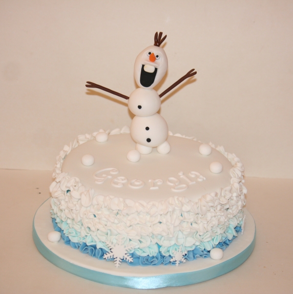 Olaf ruffle cake