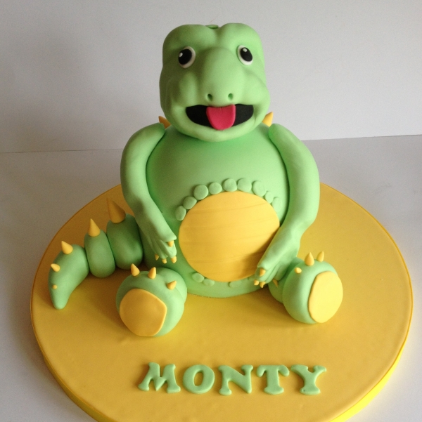 Baby dinosaur cake